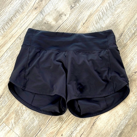 lululemon athletica Pants - Lululemon Speed up Short MR 6